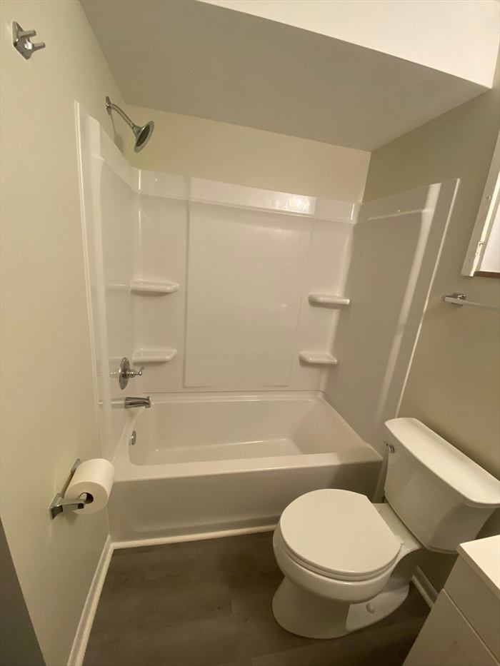 New tub and surround